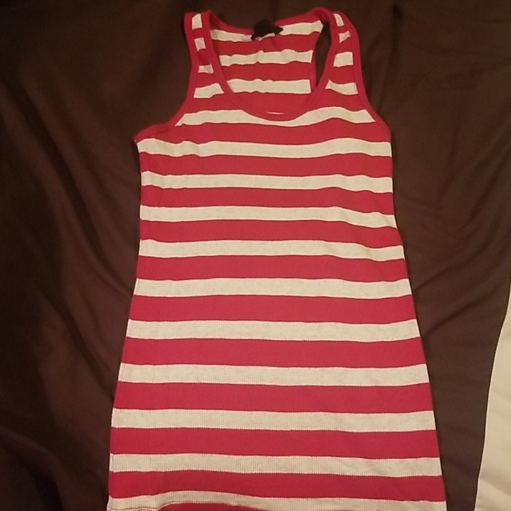 Tank top.